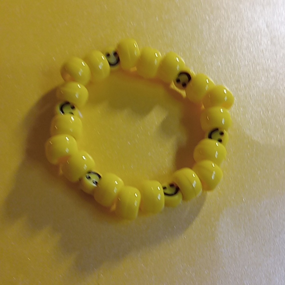 Smiley face bracelet